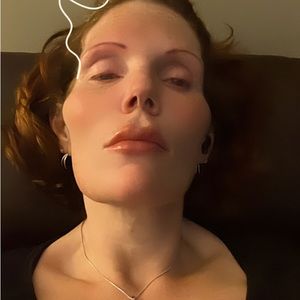 Meet your Posher, Angie